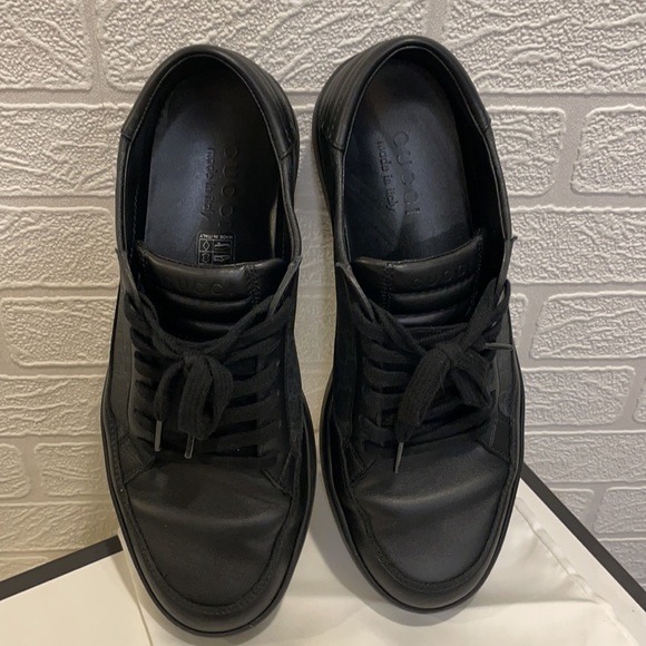 Gucci Men’s Low Top Sneakers - Picture 2 of 9